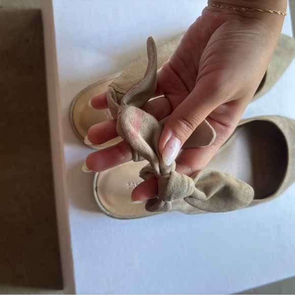 Saks fifth ave. Suede flats - Picture 2 of 6